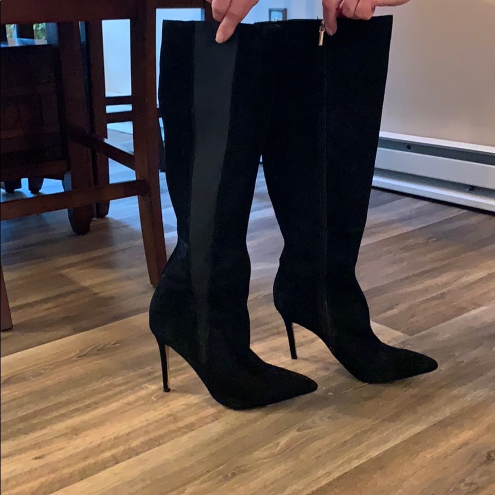 Victoria’s Secret Knee-High Black Heel Boots